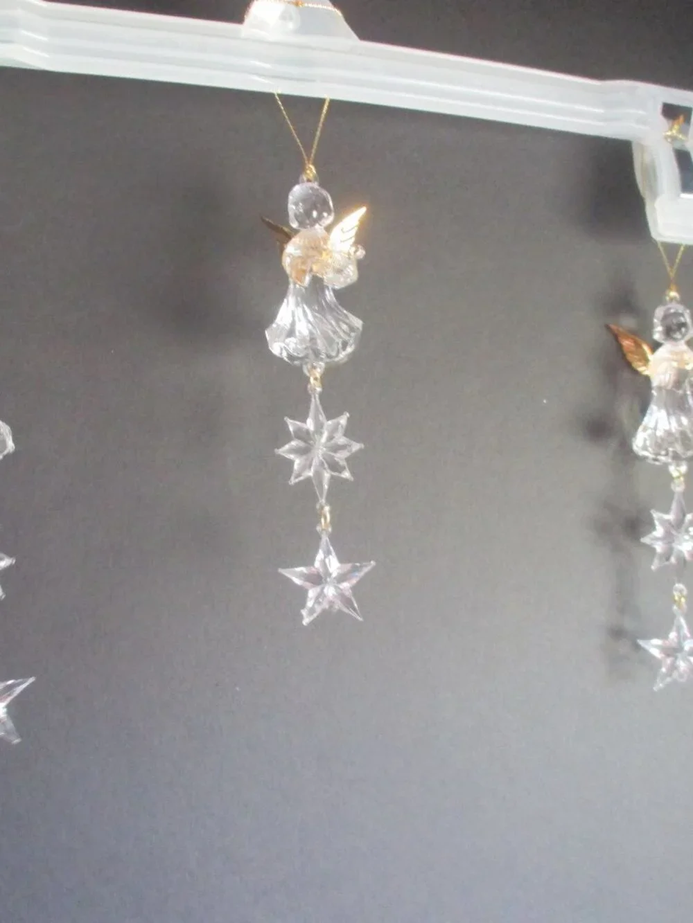 ACRYLIC  ANGEL ORNAMENTS/GOLD TRIM/3/NEW